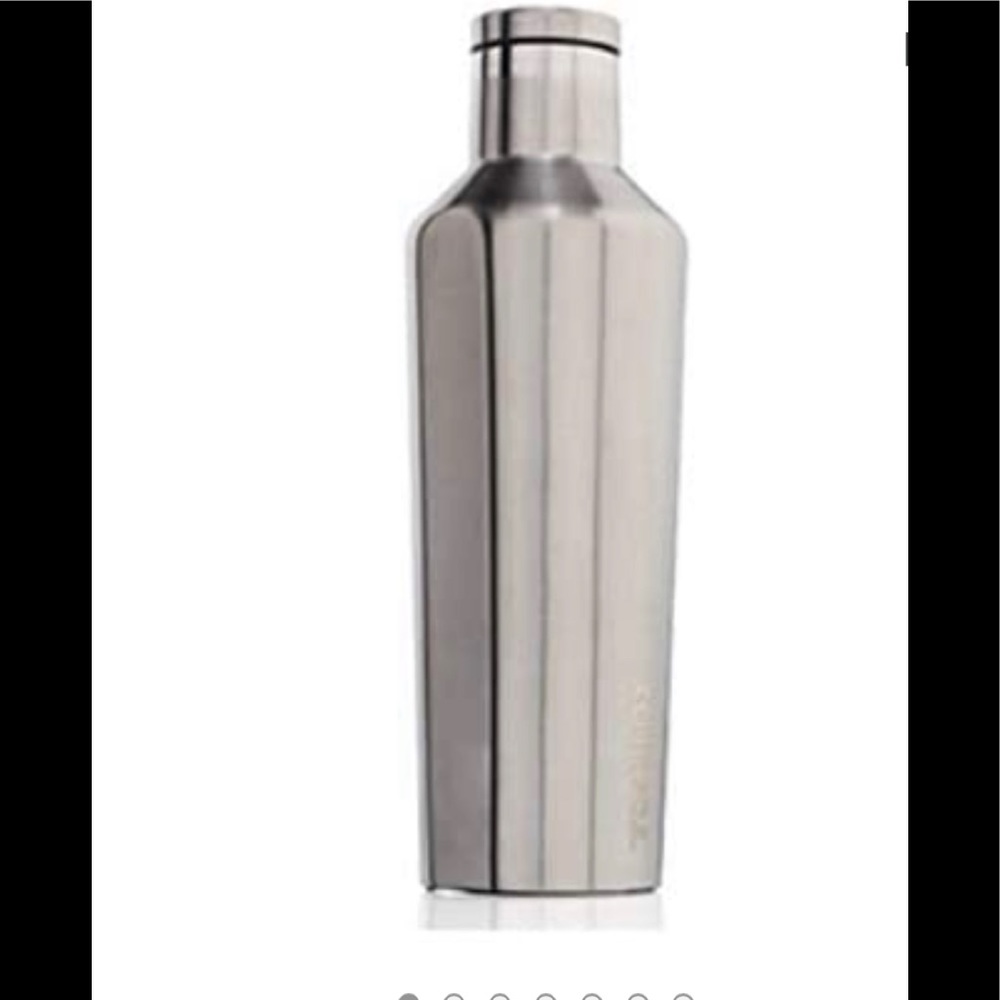 Corkcicle Canteen is the last beverage holder you’ll ever need. Cold cocktails!